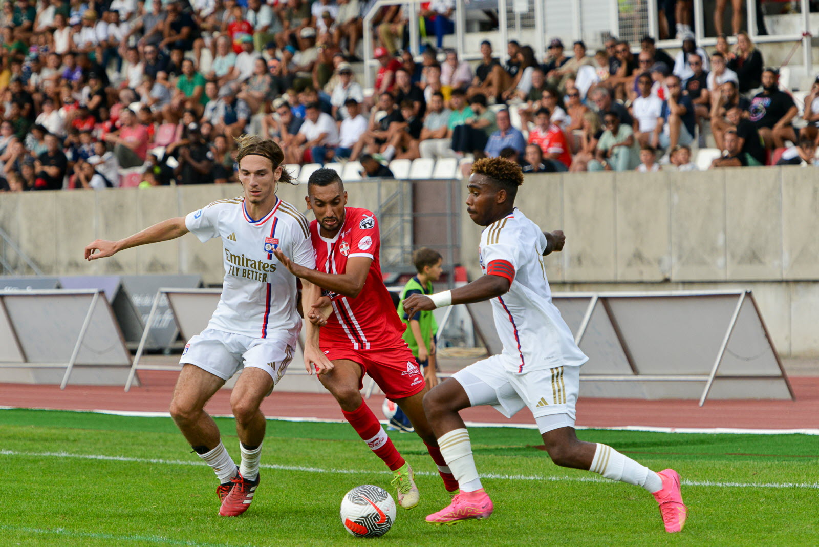 "Que De Regrets !" - N3 (J 14) Olympique Lyonnais B 2 - Olympique De ...